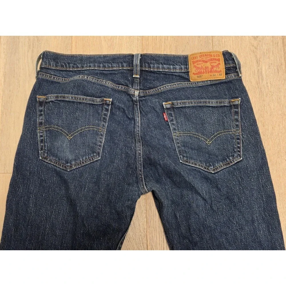 Levi’s 505 Men’s Jeans 34x32 Straight Leg Dark Wash Classic Fit Denim